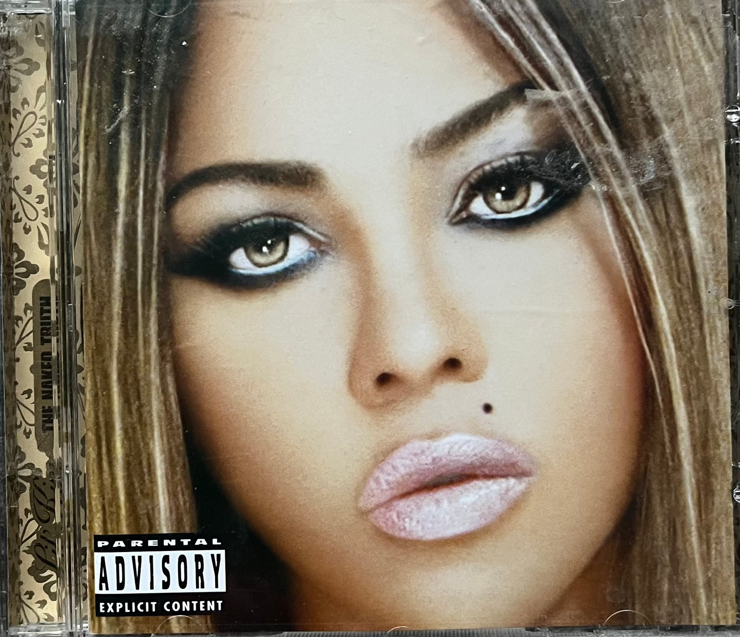 Lil Kim - The Naked Truth